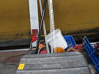 Pallet diversen - afbeelding 1 van  8