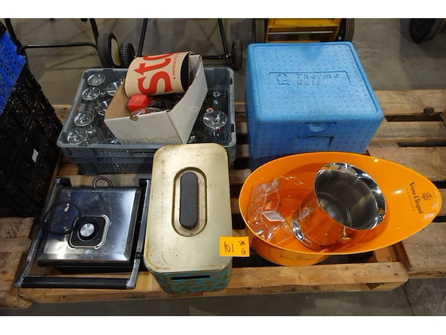 Pallet diversen - afbeelding 1 van  5