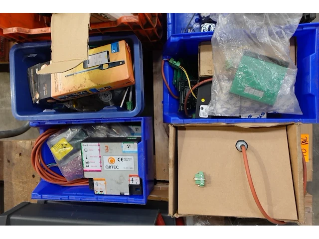 Pallet diversen - afbeelding 2 van  6