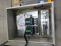 Pallet elektriciteitstoebehoren - afbeelding 3 van  3