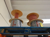 Pallet elektrische kabels - afbeelding 2 van  2