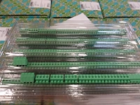 Pallet elektrische onderdelen phoenix contact - afbeelding 2 van  4