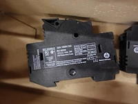 Pallet elektrische onderdelen phoenix contact - afbeelding 5 van  5