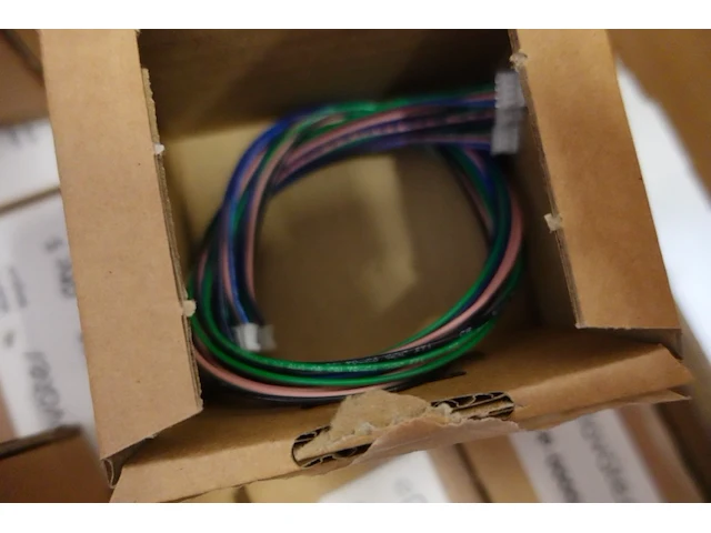 Pallet elektrische stuurkabels - afbeelding 3 van  3