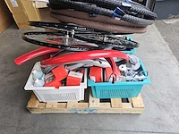 Pallet fietsonderdelen en -accesoires - afbeelding 1 van  10