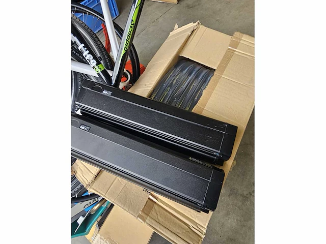 Pallet fietsonderdelen en -accesoires - afbeelding 6 van  10