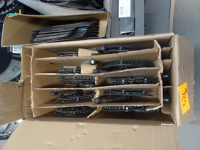 Pallet fietsonderdelen miche - afbeelding 4 van  5