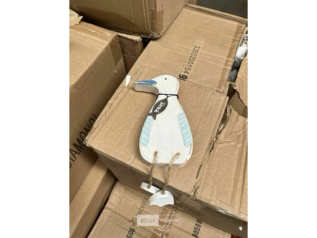Pallet fotokaders, beeldjes, pinquins - afbeelding 1 van  3