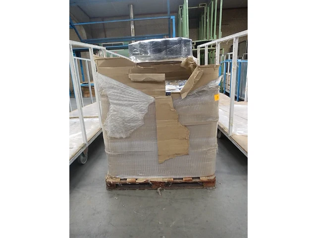 Pallet garen blauw - afbeelding 3 van  4