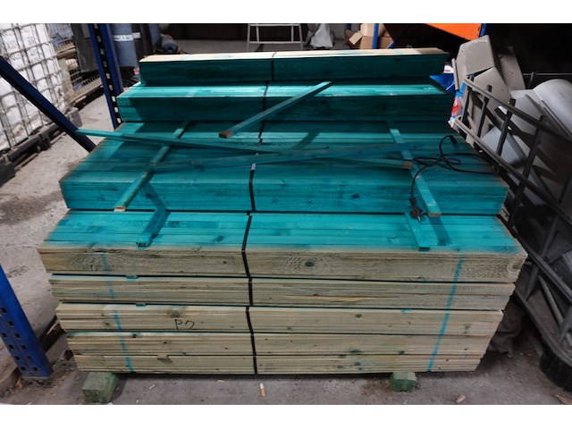 Pallet gedrenkte latten - afbeelding 2 van  2