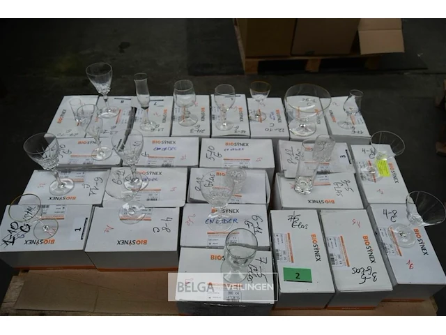 Pallet glazen - afbeelding 1 van  4