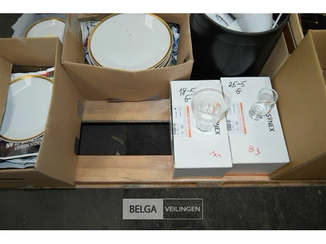 Pallet glazen - afbeelding 7 van  9