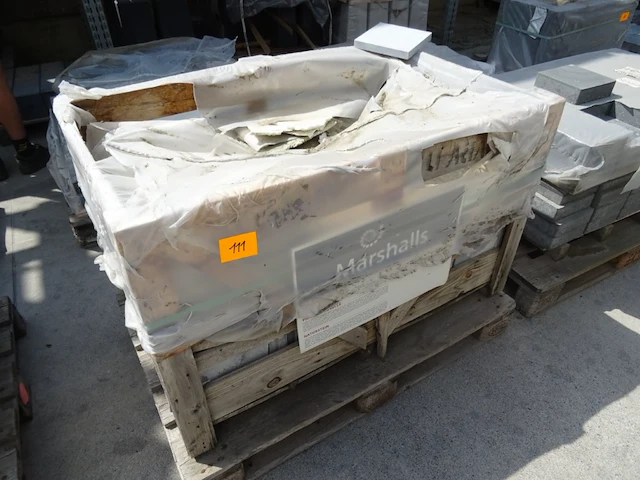 Pallet granieten tegels - afbeelding 1 van  4