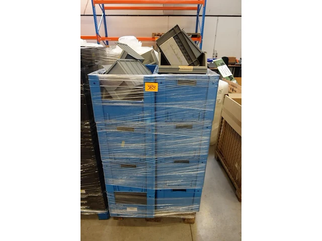 Pallet grijpbakken - afbeelding 1 van  2