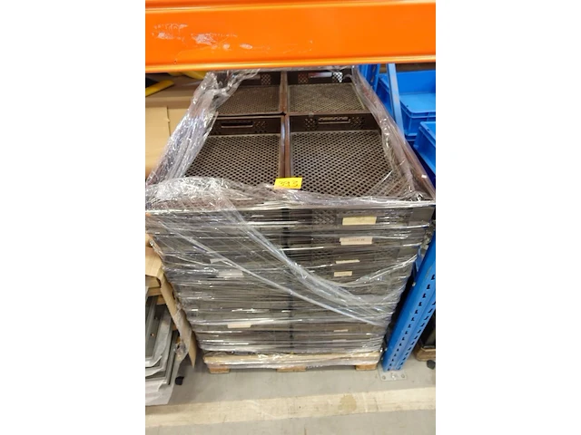 Pallet grijpbakken - afbeelding 2 van  2