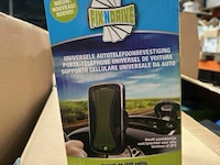 Pallet gsm-houders, kledij en kinder tandenborstels - afbeelding 4 van  4
