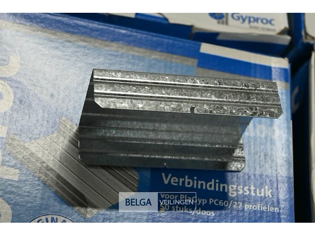 Pallet gyproc verbindingsstukken - afbeelding 1 van  3