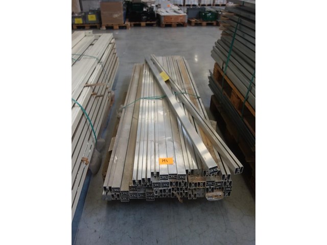 Pallet ijzerwaren - afbeelding 1 van  2