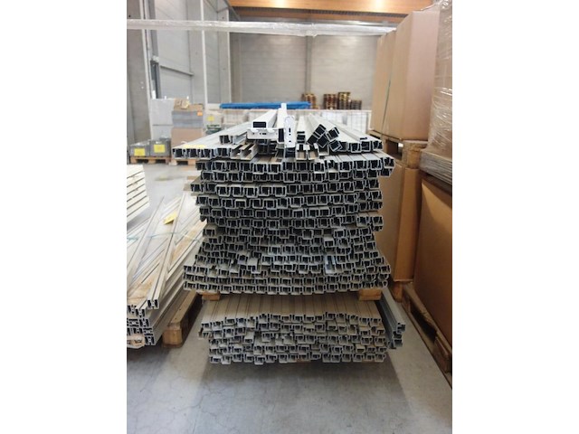 Pallet ijzerwaren - afbeelding 2 van  5