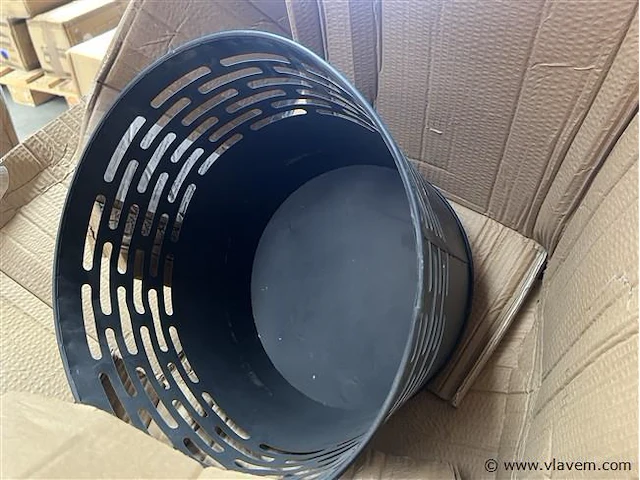 Pallet, inh. 2 stuks terrasverwarmer, vuurhaard - afbeelding 2 van  4