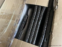 Pallet, inh. div. tuinmeubilair - afbeelding 1 van  2