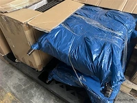 Pallet, inh. div. tuinmeubilair - afbeelding 2 van  2