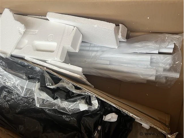 Pallet, inh. partij div. partytent onderdelen - afbeelding 1 van  2