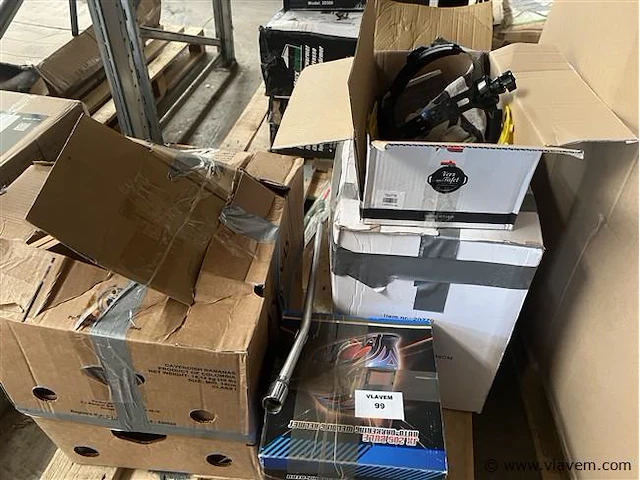 Pallet, inh. partij diversen (zonder pallet) - afbeelding 1 van  4