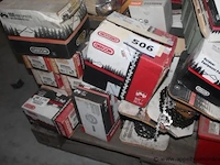 Pallet inhoudend diverse kettingen voor kettingzaag wo. oregon - afbeelding 3 van  5