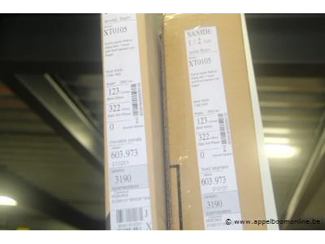 Pallet inhoudend diverse sanitaire benodigdheden - afbeelding 3 van  3