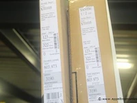 Pallet inhoudend diverse sanitaire benodigdheden - afbeelding 3 van  3