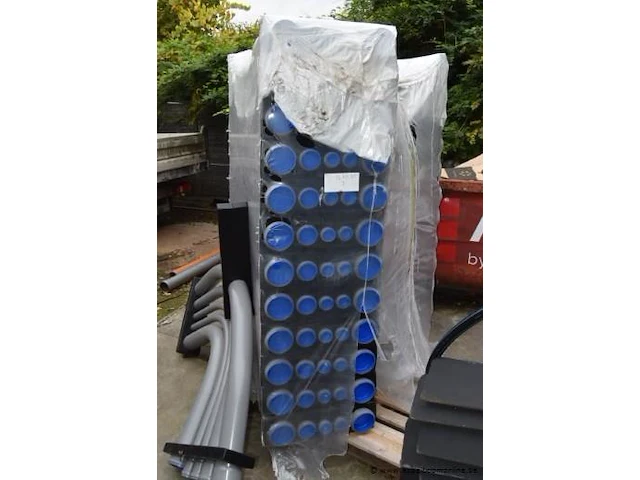 Pallet inhoudend energiebochten - afbeelding 2 van  2