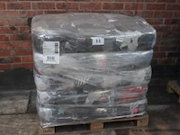 Pallet inhoudend poetslappen - afbeelding 1 van  2