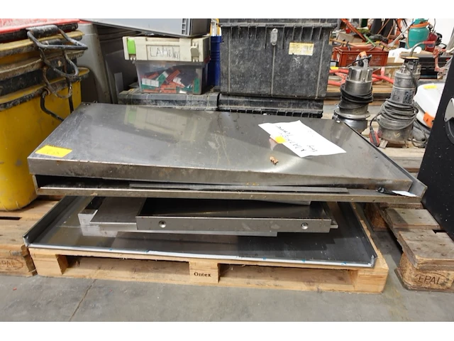 Pallet inox - afbeelding 1 van  1