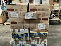 Pallet kapotte gsm's, ipad schermen, laders - afbeelding 5 van  5