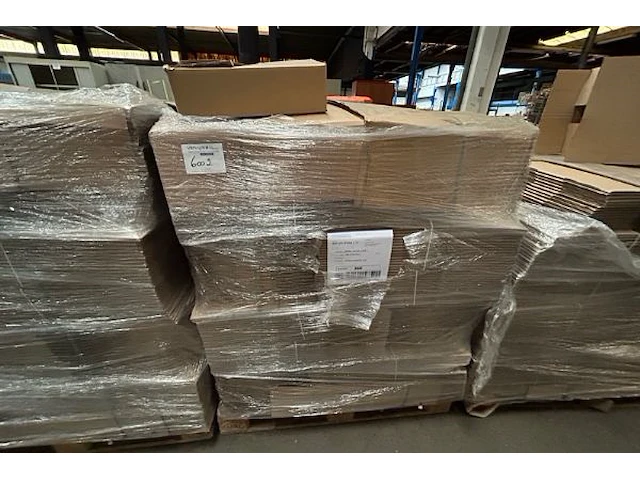 Pallet kartonnen inpakdozen - afbeelding 4 van  4