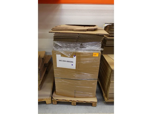 Pallet kartonnen verpakking - afbeelding 1 van  2