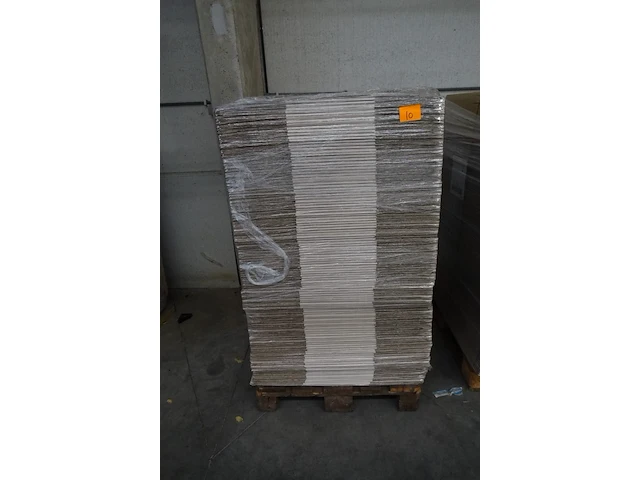 Pallet kartonverpakking - afbeelding 1 van  3