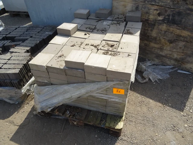 Pallet klinkers - afbeelding 1 van  4