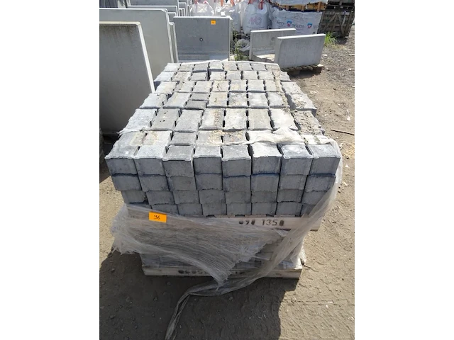 Pallet klinkers - afbeelding 1 van  3