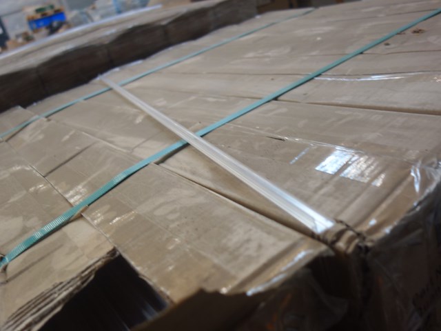 Pallet kunstof geleider rail - afbeelding 1 van  6