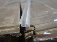 Pallet kunstof geleider rail - afbeelding 2 van  6