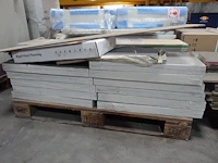 Pallet laminaat/vinyl vloeren - afbeelding 15 van  17
