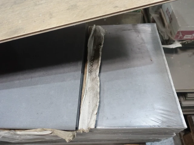 Pallet laminaat/vinyl vloeren - afbeelding 16 van  17