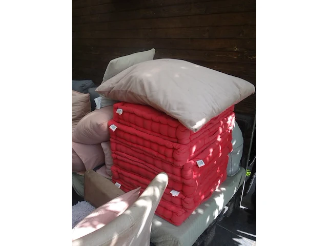 Pallet loungeopstelling - afbeelding 3 van  4