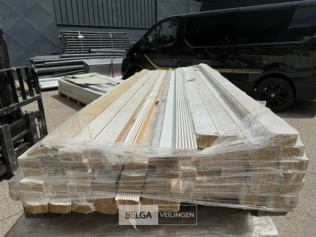 Pallet mdf afwerkingslatten - afbeelding 2 van  2