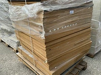 Pallet mdf platen met aansluitopening - afbeelding 1 van  2