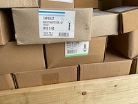 Pallet met +-800 kg inox en verzinkte bouten en moeren - afbeelding 14 van  24