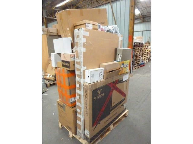 Pallet met 40 artikelen, klantretour amazon klasse c - afbeelding 3 van  4