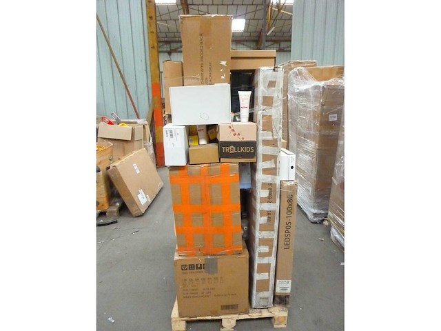 Pallet met 40 artikelen, klantretour amazon klasse c - afbeelding 4 van  4
